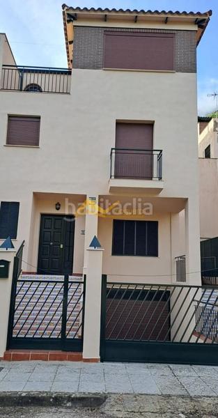 Foto 321abae6-7871-42c7-88c6-1d80df7cd431. Casa amb calefacció piscina a Jabalcuz Jaén