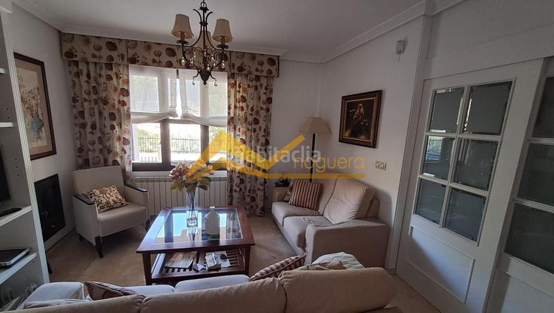 Foto 51705f96-fcb6-4497-86ca-440431b95661. Casa amb calefacció piscina a Jabalcuz Jaén