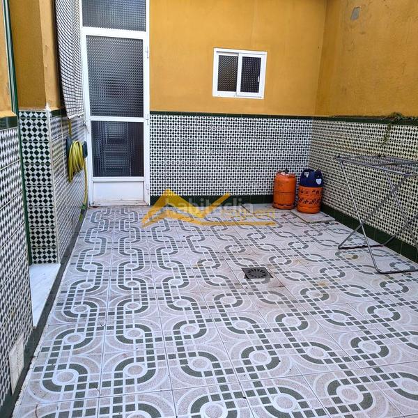 Foto 24a1c5d9-786a-4039-acc9-8bf95b3578d5. Reihenhaus in Linarejos Linares