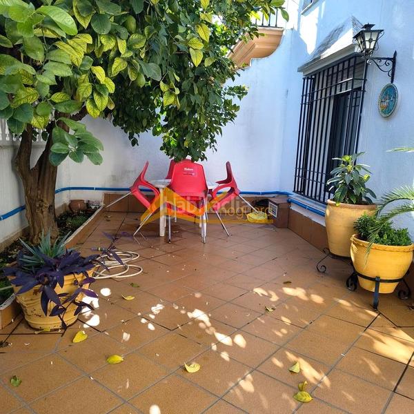 Foto a70039f5-abbb-4e33-842f-af1d02f0e11d. Reihenhaus in Linarejos Linares