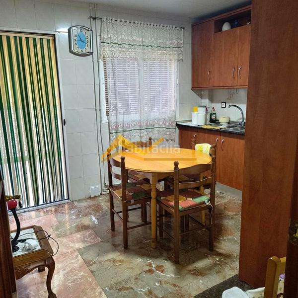 Foto f7ade26f-a76b-4fd1-8173-9b05e4da6c5b. Reihenhaus in Linarejos Linares