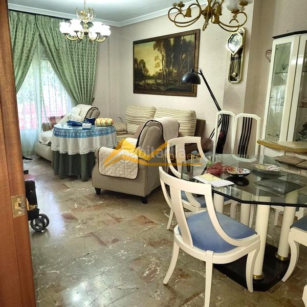 Foto fe8410b7-10c4-481e-b782-dc22e24adb17. Reihenhaus in Linarejos Linares