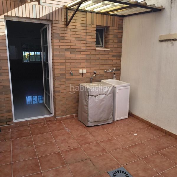 Foto ed9e79d3-aec3-4706-b11d-8653e10920e6. Xalet amb piscina a San Gonzalo Linares