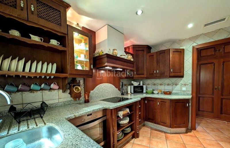 Foto 3faaaff6-6c5d-4573-812c-1697c69fe20c. Casa a Zona Hospital Linares