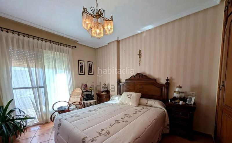 Foto 400fed8f-c059-4f47-8d71-beb9aa5e039e. Casa a Zona Hospital Linares