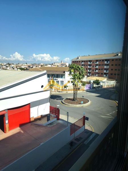 Foto 79fd4a63-75f4-4774-8535-7a66016fc77f. Pis amb calefacció a Centro ciudad Linares
