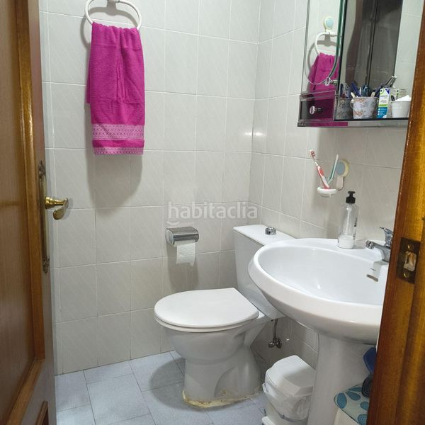 Foto 8f4eb360-2039-4b93-af0d-08771c4d8f13. Casa amb aparcament a Centro ciudad Linares