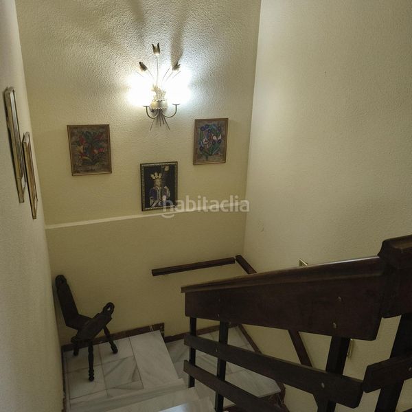 Foto fd65dd21-a925-4a91-83c1-8186229c8151. Casa amb aparcament a Centro ciudad Linares