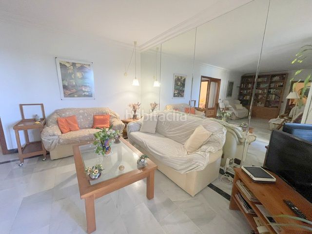 Foto 40e0d614-440d-4b49-bcbd-89fc9419475e. Pis a llanos de san ramon 3 a Playa Bajadilla - Puertos Marbella