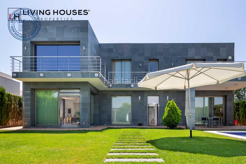 Foto 0ef2aa5f-2b3b-4085-aff0-0ce7e015856d. Casa con riscaldamento parcheggio piscina in Playa Burriana