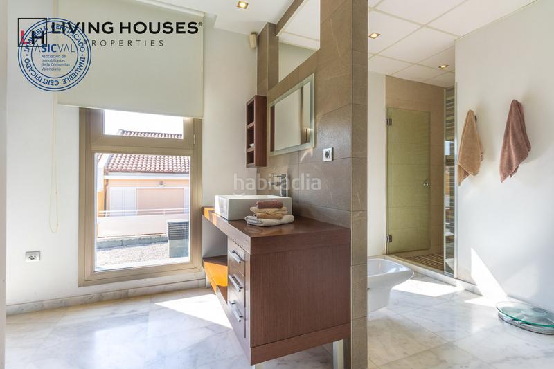 Foto 35f11130-4bbd-4ee9-838e-061cbf7f32fe. Casa con riscaldamento parcheggio piscina in Playa Burriana