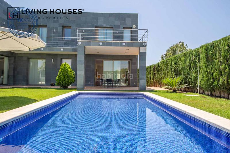 Foto 6931f78a-e58a-443b-ae78-6ad6db2e4ebb. Casa con riscaldamento parcheggio piscina in Playa Burriana