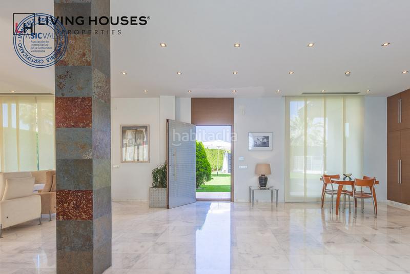 Foto 827c2776-7c8e-4102-a571-1416dbfd248b. Casa con riscaldamento parcheggio piscina in Playa Burriana