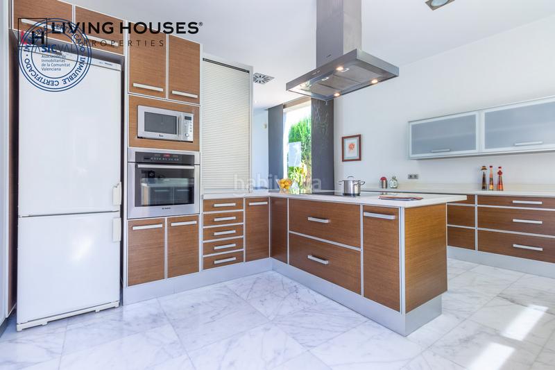 Foto 8b472415-12b8-4485-a5ad-5b3f4fb9e766. Casa con riscaldamento parcheggio piscina in Playa Burriana