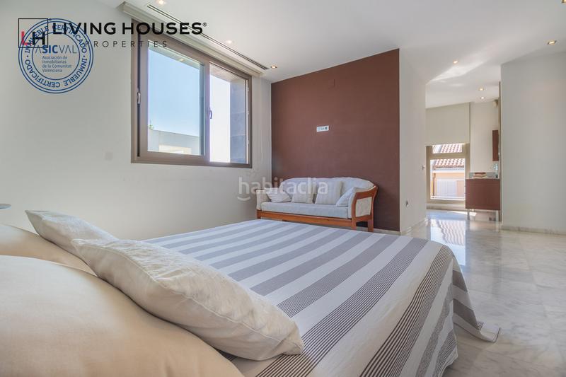 Foto 8feeed9d-0c6a-4364-903a-648467c8fc0c. Casa con riscaldamento parcheggio piscina in Playa Burriana