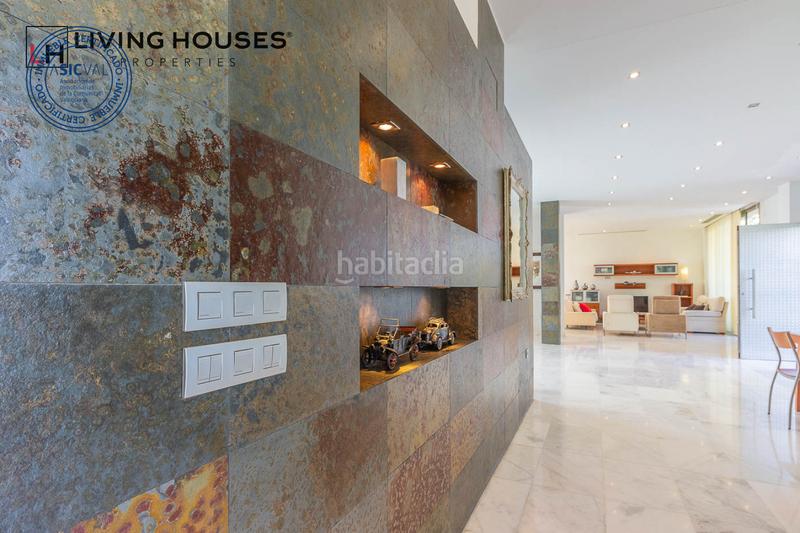 Foto a974b99c-ef3a-4e2b-a83d-9262bd0e6b75. Casa con riscaldamento parcheggio piscina in Playa Burriana