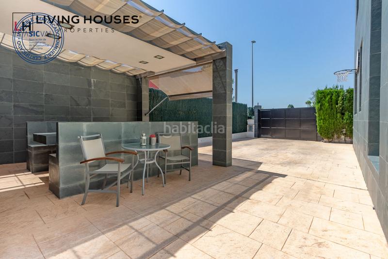 Foto b3a5b62d-e833-446e-9148-177c2ff249a0. Casa con riscaldamento parcheggio piscina in Playa Burriana