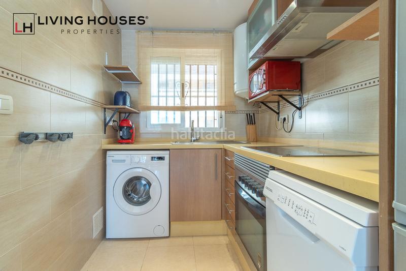 Foto f65cb01e-f60c-4230-a234-52a6c33de63c. Piso en Oropesa del Mar-orpesa - edif. Aguamarina avda jardín 3 descubre la joya que estabas buscando en marina d or, orpesa! presentamos un encantador piso a la venta que combina en Oropesa del Mar