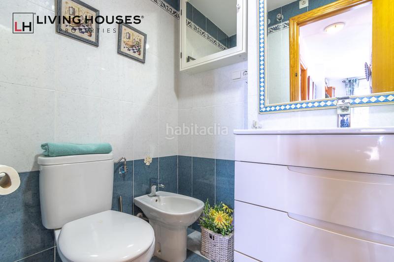 Foto 51ac24c7-23b7-4345-865c-22ee0e9d4105. Ático en Oropesa del Mar-orpesa - edif. bonaire ii - avda. madrid 18 bienvenido a tu nuevo hogar ! este espectacular piso dúplex ubicado entre ambas playas está esperando por ti. si en Oropesa del Mar