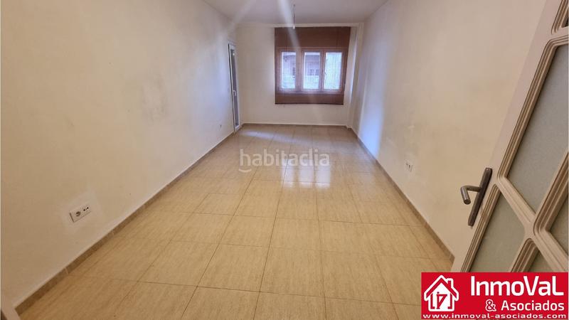 Foto c16d7fb4-74e3-4ef2-92dc-5b1ca41af97b. Pis a Las Marinas Garrucha