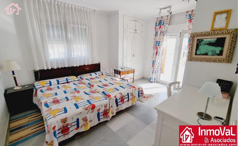 Foto 34df7804-f737-450c-aabe-70126851dd06. Chalet  en Las Marinas - Pueblo Laguna Vera