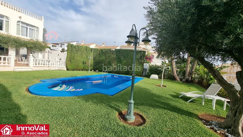 Foto dbad6a15-2add-4e52-8c84-ae206680d3cc. Chalet  en Las Marinas - Pueblo Laguna Vera