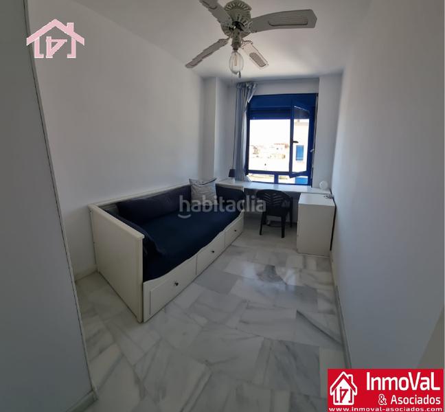 Foto c2de7e71-4f75-4133-9b65-5cf9ee4eb2f4. Appartamento con parcheggio piscina in puerto de Garrucha Garrucha