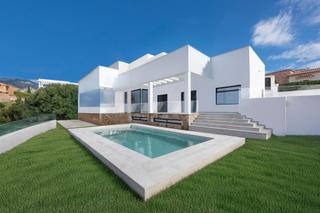 Casa  Calle rebeco del coto. Exclusiva villa de obra nueva en el corazn del mercado luxury