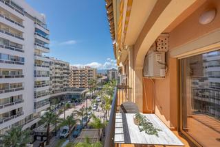 Pis  Calle hernan cortes. Excelente piso al lado del mar, fuengirola