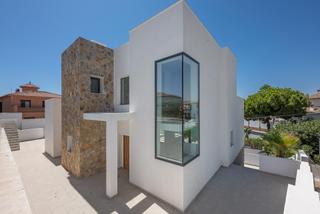 Casa  Calle rebeco del coto. Villa el coto  lujo de obra nueva en la costa del sol  entrega o