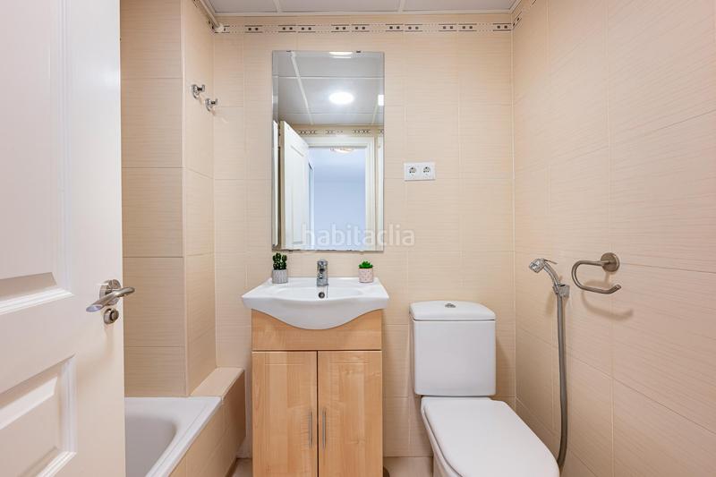Foto 421df95a-3e22-4fc6-bb7f-880265ffe51b. Duplex avec chauffage parking piscine dans Montemar Torremolinos