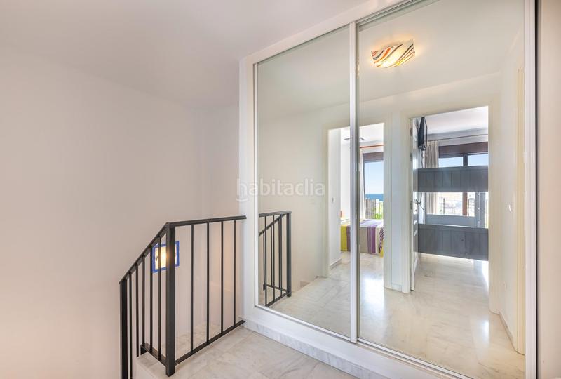 Foto 64618622-fbf5-47e8-b8b1-79b7379544cc. Duplex avec chauffage parking piscine dans Montemar Torremolinos