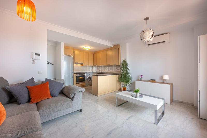 Foto 7d388c33-5ace-4b90-a7d1-1595c11a51f0. Duplex avec chauffage parking piscine dans Montemar Torremolinos