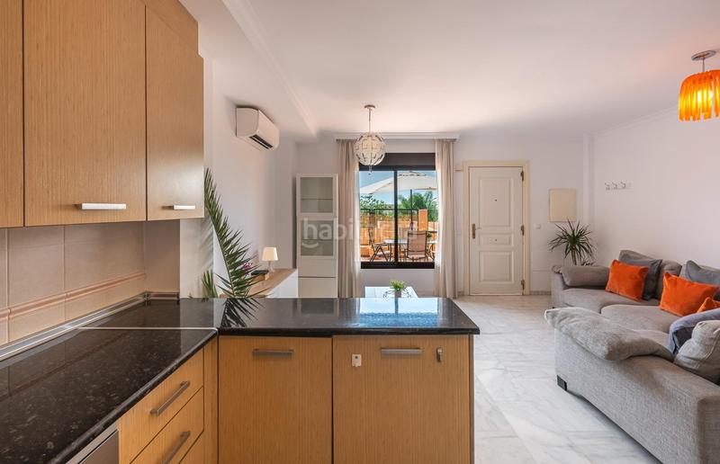 Foto f7a2ca5e-986d-4454-af50-77d0fb62805b. Duplex avec chauffage parking piscine dans Montemar Torremolinos