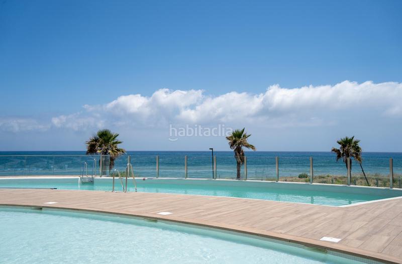 Foto 6c6b255e-89a7-4a89-a7d3-a1a28953e375. Planta baixa amb aparcament piscina a Guadalobón Estepona