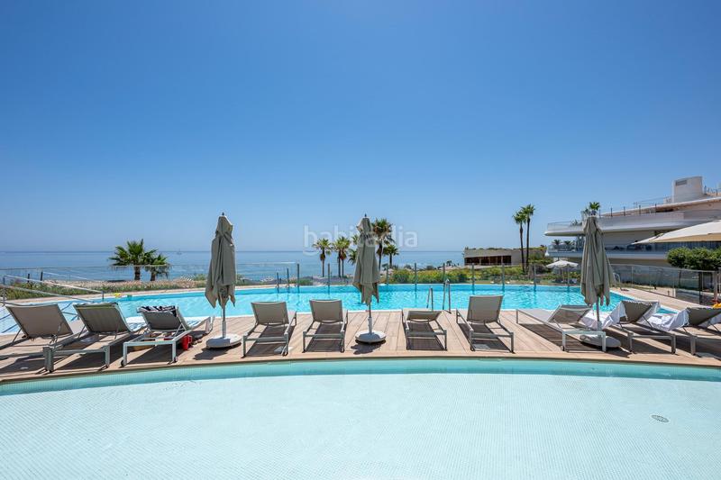 Foto 734b722c-4935-4d2a-b6ed-0b3c69e81172. Planta baixa amb aparcament piscina a Guadalobón Estepona