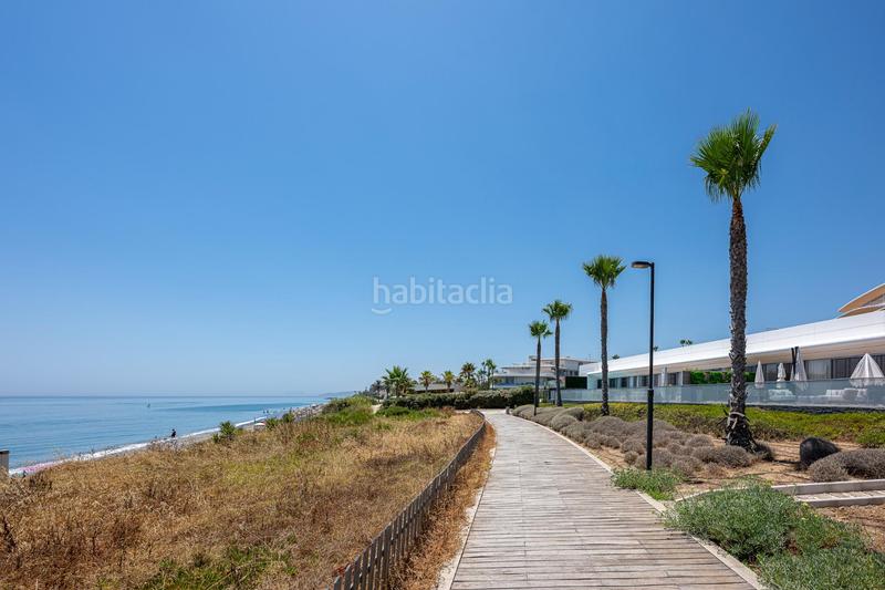 Foto b62ff3f1-870c-4dc6-b1a6-c5f9f27a5bcf. Planta baixa amb aparcament piscina a Guadalobón Estepona