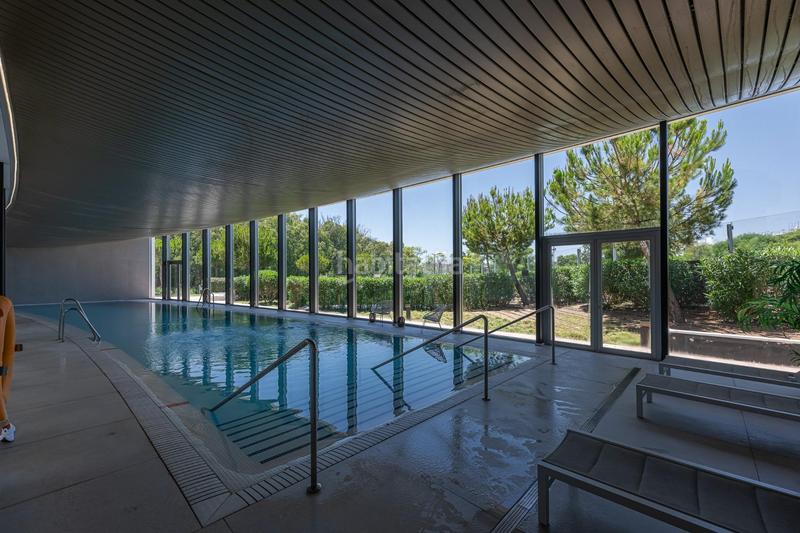 Foto c638baaf-4289-4e97-a1e3-88a173c81fd9. Planta baixa amb aparcament piscina a Guadalobón Estepona