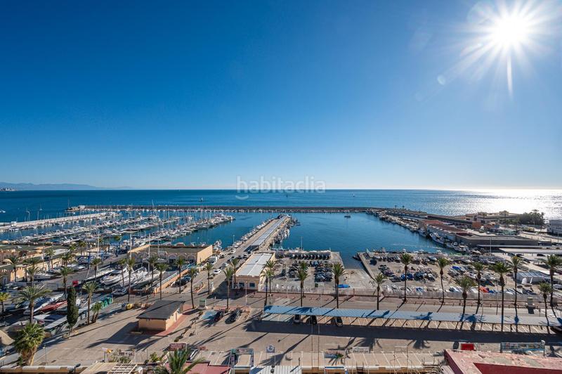 Foto 10d9ad97-dcc0-49e6-b2ec-0e4350921f23. Apartament amb calefacció a Puerto Deportivo Fuengirola