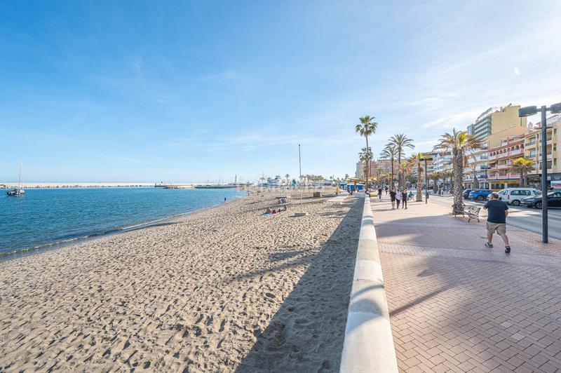 Foto 8910ac82-288c-428a-a9a6-f8090328112e. Apartament amb calefacció a Puerto Deportivo Fuengirola