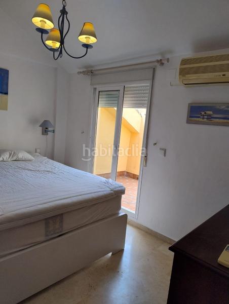 Foto 7b18334d-89c2-416c-889b-feaac584345b. Location maison jumelée avec parking piscine dans Los Pacos Fuengirola