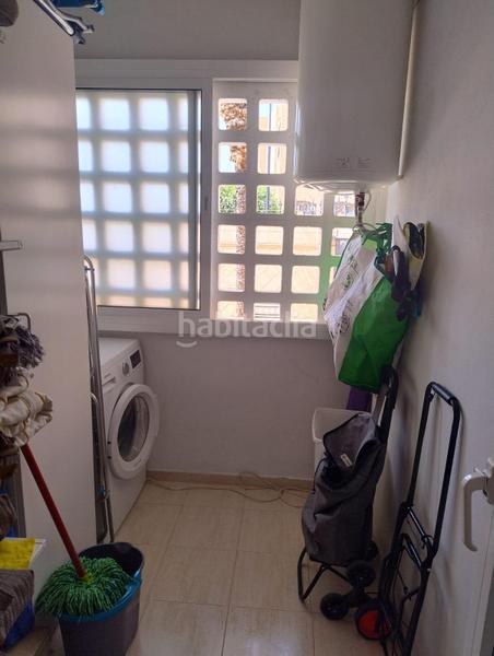 Foto 2aa590eb-6bb6-46ce-ba41-888a974249e8. Rent semi detached house with parking in Los Pacos Fuengirola