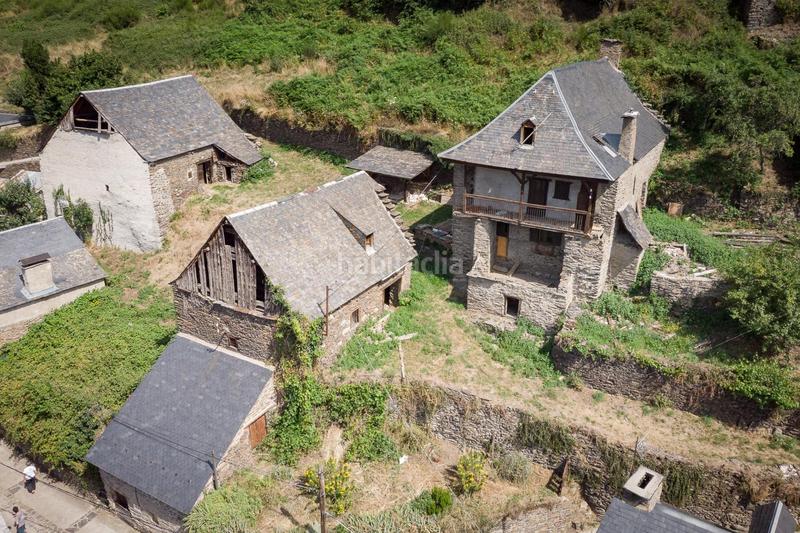 Foto aa821002-7f07-4b27-b9f7-17797b244b62. Casa a Bausen