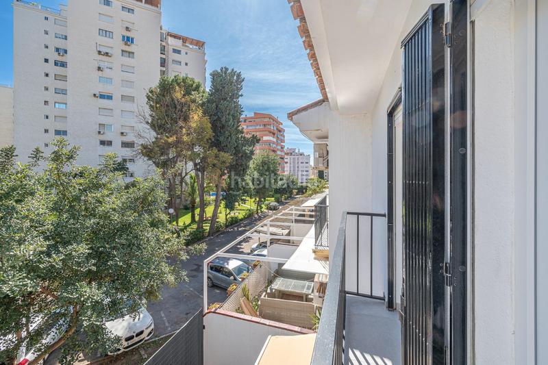 Foto 078a09f0-fe7e-4de4-82d3-89b553dfa28d. Casa adossada a avenida acapulco 8 a Los Boliches Fuengirola