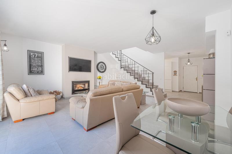 Foto 396fc3fc-cb10-4609-a141-19881374699c. Casa adossada a avenida acapulco 8 a Los Boliches Fuengirola