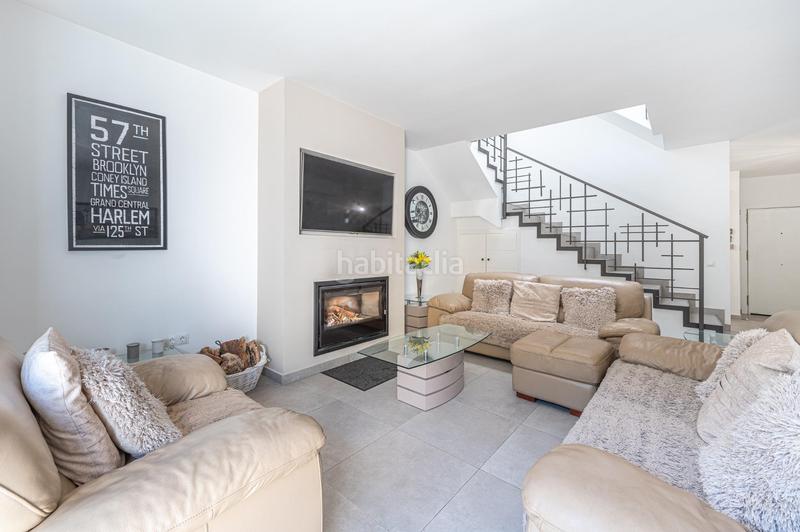 Foto a640204c-f940-4f05-a7e0-0f2afa3debaa. Casa adossada a avenida acapulco 8 a Los Boliches Fuengirola