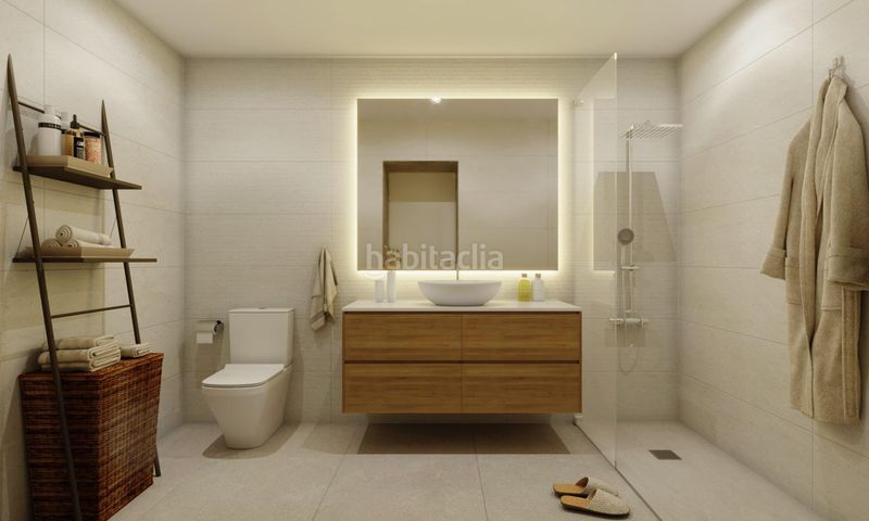 Foto fe8ac2a0-121b-40cb-9fe1-22b20a976767. Casa aparellada amb aparcament a Cotobro Almuñécar