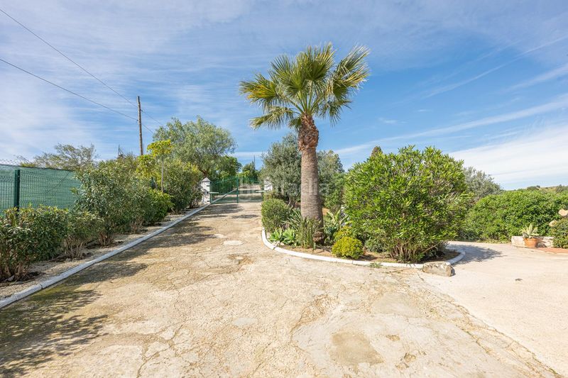 Foto 2e59e2e9-7f98-43da-8cfc-012ad37fb5f6. Chalet dans urbanizacion loma del flamenco dans Mijas golf Mijas