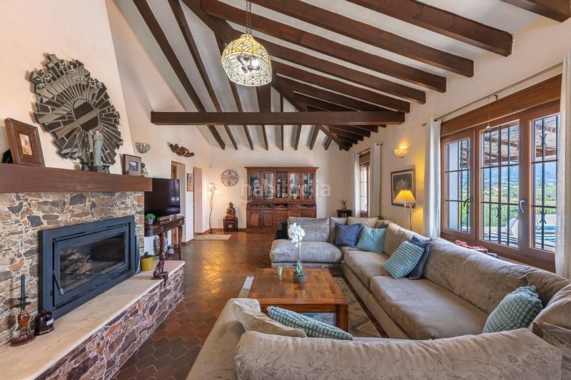 Foto b8adcf3c-d5ea-4a2f-8fab-fb0f47dfe17f. Chalet dans urbanizacion loma del flamenco dans Mijas golf Mijas