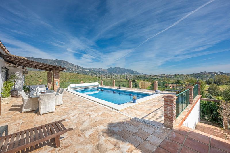 Foto f403eabd-3126-4999-843e-425b3c9099aa. Chalet dans urbanizacion loma del flamenco dans Mijas golf Mijas